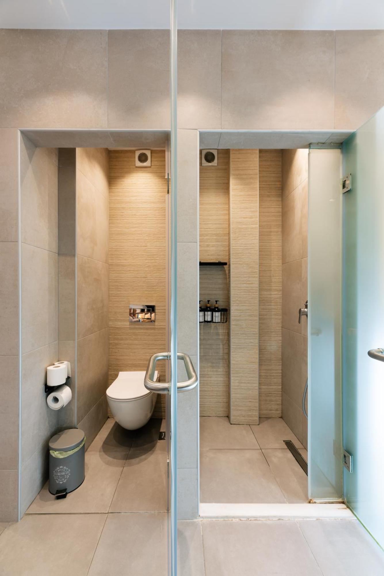 Modern Studio Apartment A 아테네 외부 사진