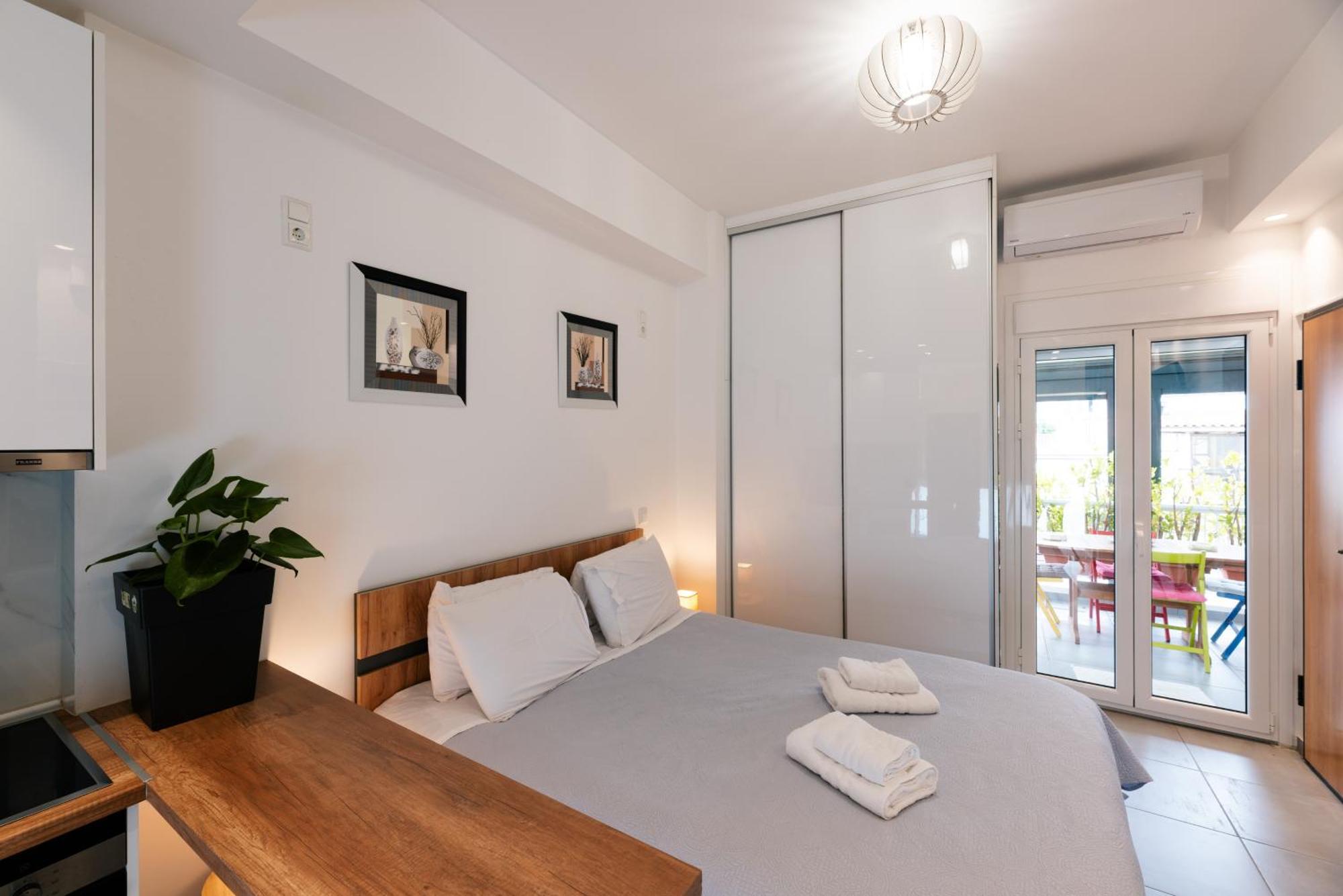 Modern Studio Apartment A 아테네 외부 사진